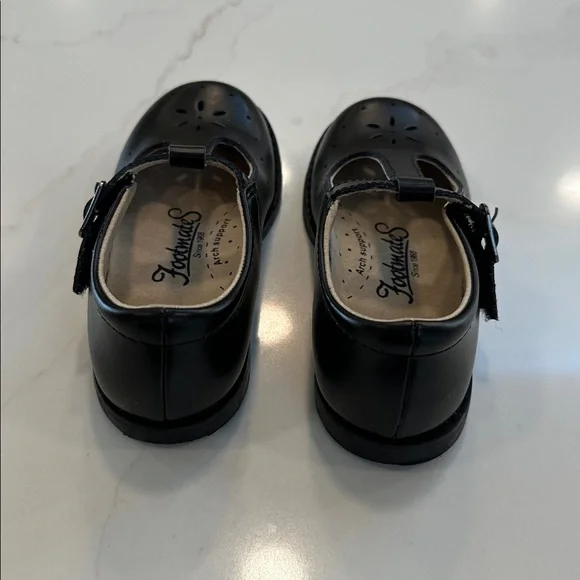 Footmates Black Sherry T strap Mary Jane Dress Shoes size 10 - Picture 2 of 6